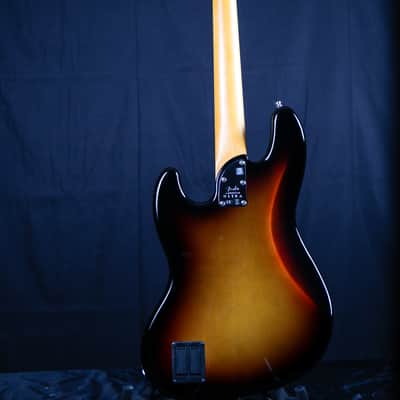 Fender American Ultra Jazz Bass Ultraburst image 3