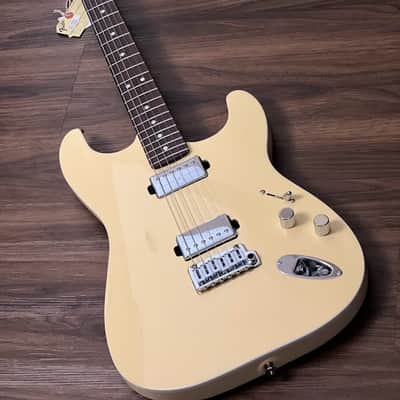Fender Fender made in Japapn Mami Stratocaster® Omochi 2026 - Vintage White