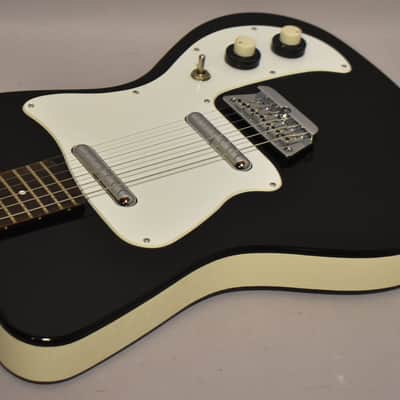 2013 Danelectro The '67 Dano Black w/Gig Bag image 7