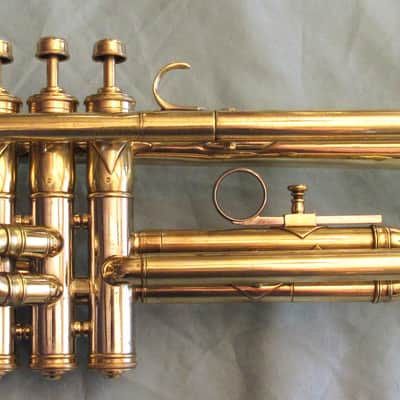 1929 Holton Llewellyn Model pro trumpet, past valve job, fantastic player, VGC image 4