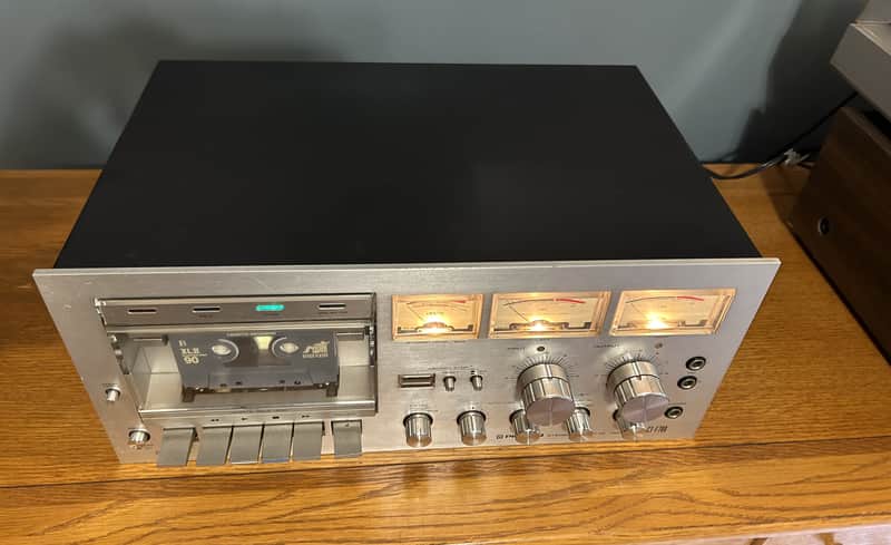 Pioneer CT-F700 mid 80's? - Black matt / polished alumium image 1