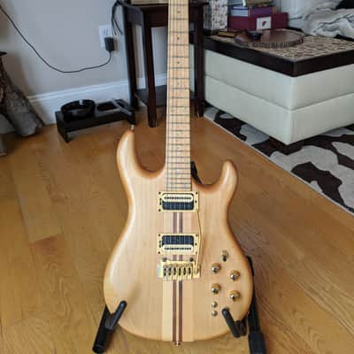 Carvin DC200 Alder, Clear Gloss image 4