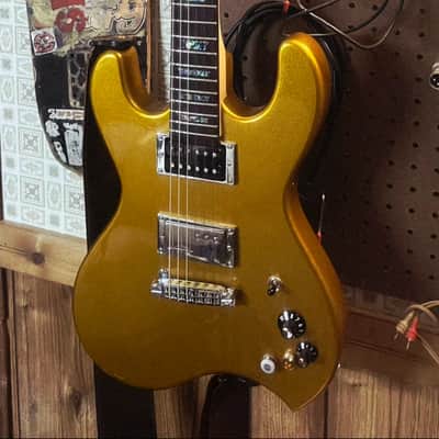 Rad-Mod Guitars Miltown Wave Gold 1 of 5 + Hard Case image 7