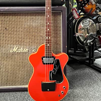 Wandre Davoli Mini Bass 1960's - Red image 2