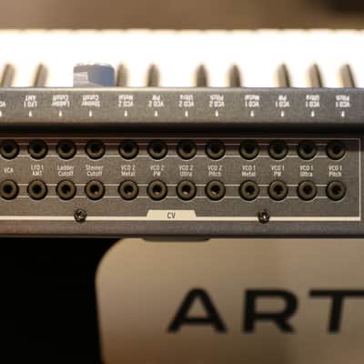 Arturia MatrixBrute 49-Key Synthesizer 2017 - Present - Black image 3