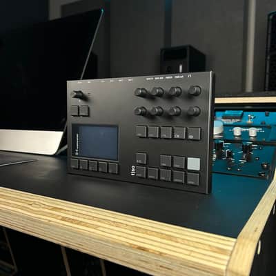 Torso Electronics S-4 image 1