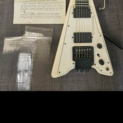 Steinberger GP2S 1986 - White Newburgh image 10