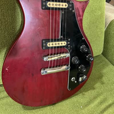 Yamaha SX-60 electric guitars