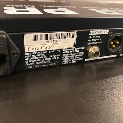 BEHRINGER べリンガー MDX2200 コンプレッサー BEHRINGER べリンガー