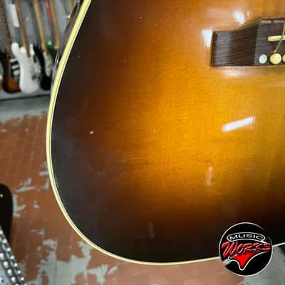 Gibson   J 45 Standard Repaired Hea DS Tock image 8