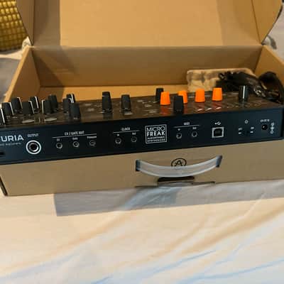Arturia MicroFreak Stellar 25-Key Algorithmic Synthesizer 2023 - Present - Black image 4