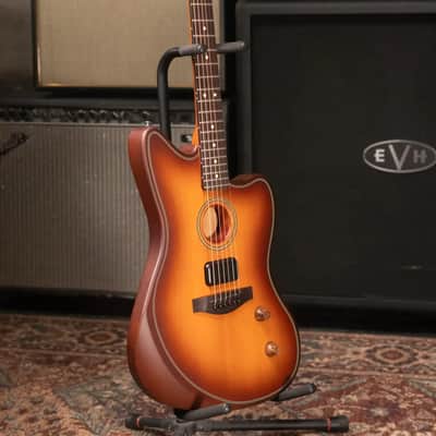 Fender Acoustasonic Standard Jazzmaster - Honey Burst - Demo image 12