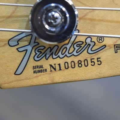 1991 Fender Prodigy Bass Active Preamp Arctic White El. Bass w/ Case - #N1008055 image 10