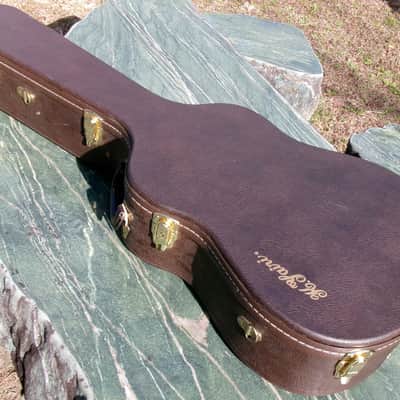 2013 K Yairi WY-1 Electric Acoustic Guitar with cutaway+K Yairi Hard Case image 25
