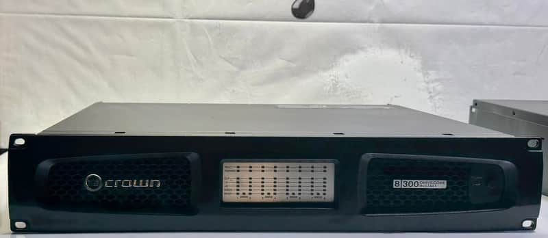Crown Audio DCi 8|300 DriveCore Install 8 Channel 300W Amplifier Fully Tested image 1