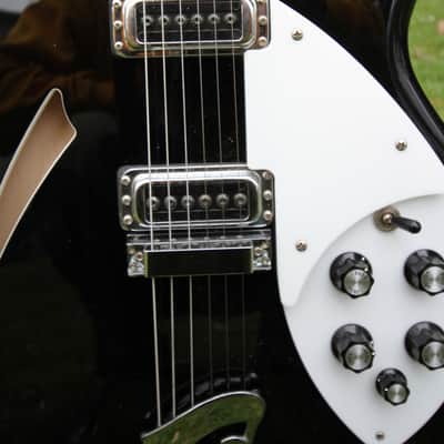 Rickenbacker 360 Jetglo (2019) image 18