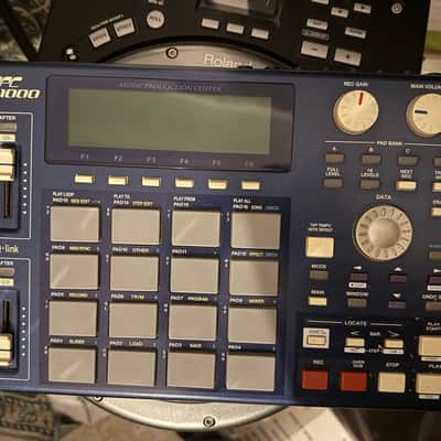 Akai MPC1000 Music Production Center 2004 - 2013 - Blue