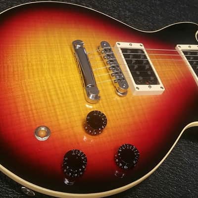 The Heritage H-170CM SSB Sunset Burst image 2