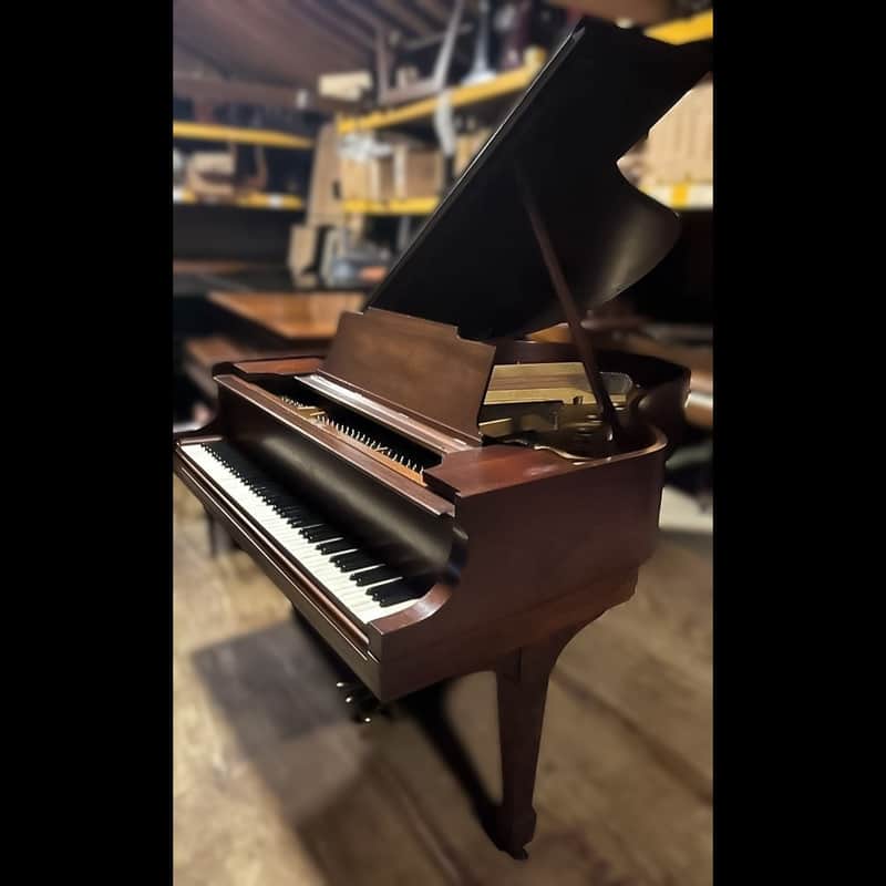 Steinway & Sons Model M Grand Piano – 5’7” Mahogany image 1