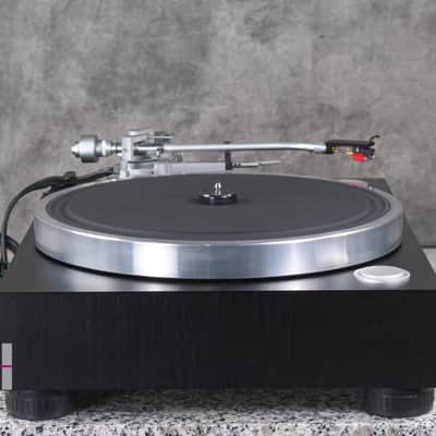 YAMAHA GT-750 Direct Drive Record Player Turntable in Very Good Condition image 16