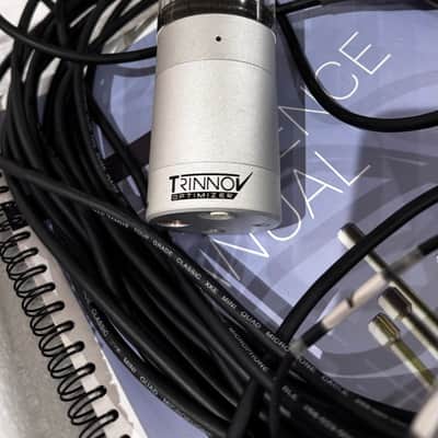 Trinnov D-Mon 12 + Microphone image 9
