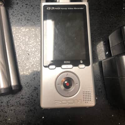 Zoom Q3 HD Handy Video Youtube Camera Set image 3