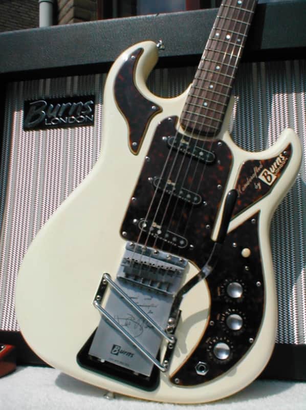 Burns Hank Marvin 1964 White image 1
