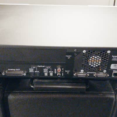 Immagine Apogee Symphony I/O Audio Interface Bundle - Gen 1, 8x8 Analog/Optical with Symphony 64 Thunderbridge - 3