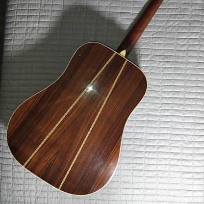 Jullian acoustic guitars, classical guitars