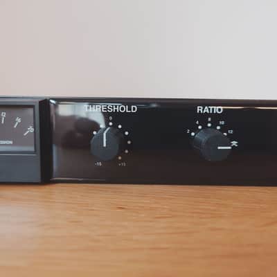Dramastic Audio Obsidian Stereo Compressor 2010s - Black image 2