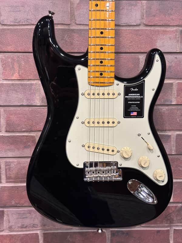Fender American Pro II Stratocaster - Black image 1