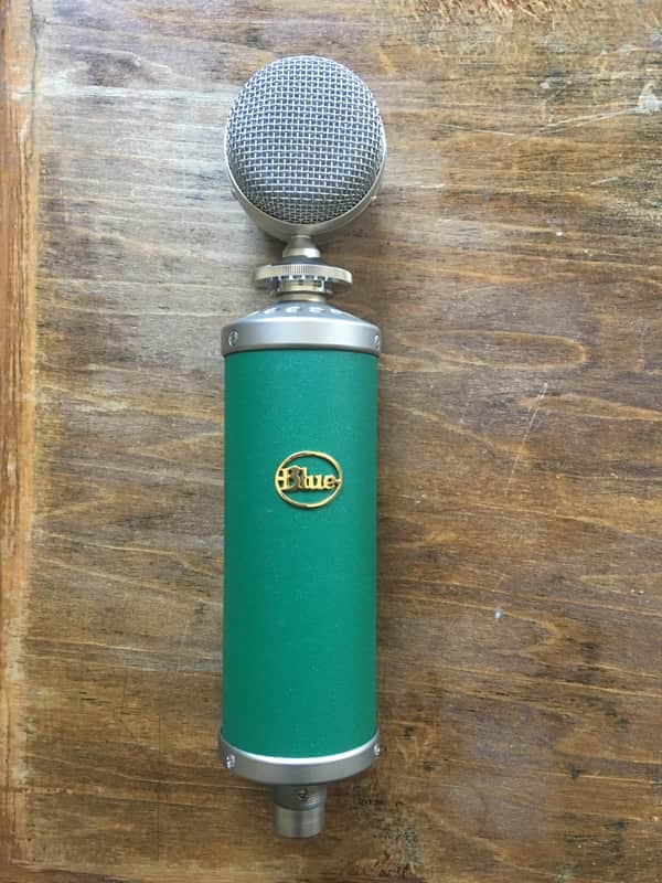 Blue Kiwi Large Diaphragm Multipattern Condenser Microphone image 3