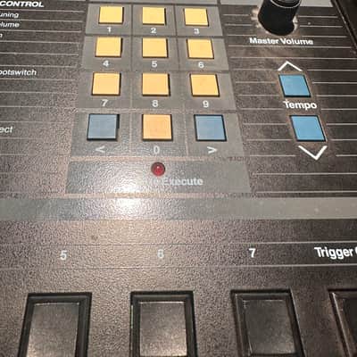 Sequential TOM 4-Voice Drum Machine 1985 - Black image 5