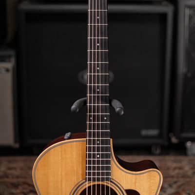Taylor 414ce Studio Grand Auditorium Acoustic/Electric Guitar - Natural with Gig Bag image 4