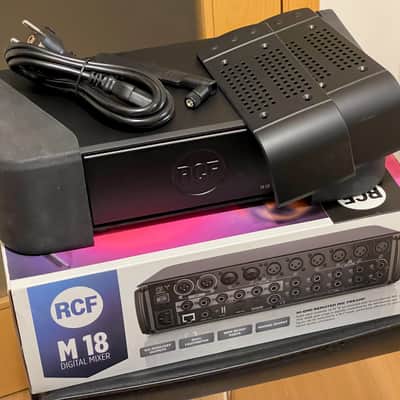 RCF M18 Digital Wireless Mixer with Integrated Effects and extra rubber bumpers - Original Box / MINT image 3
