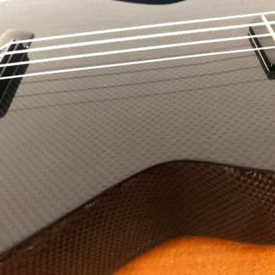 Blackbird BTU - Carbon fiber ukulele image 12