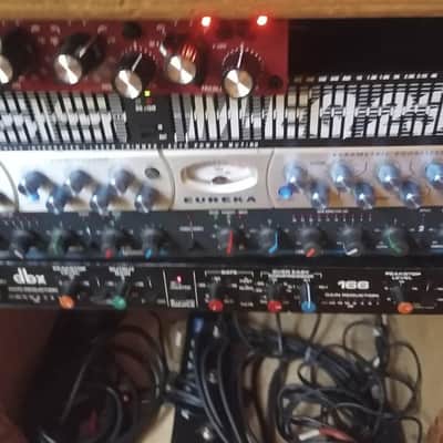 Alesis M-EQ230 Dual Channel 1/3 Octave 30 Band Precision Equalizer image 2