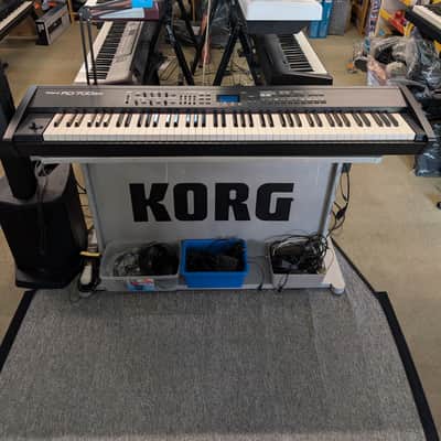 Roland RD-700SX 88-Key Digital Stage Piano image 2