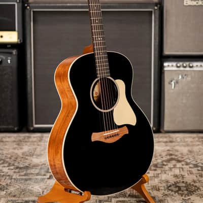 Taylor Gold Label 514e Super Auditorium Acoustic/Electric Guitar - Blacktop with Hardshell Case image 13