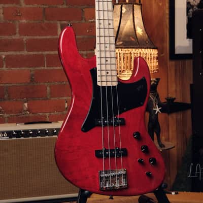 Vincita Versatilita 4 String J Bass - Great Active/Passive J bass! image 3
