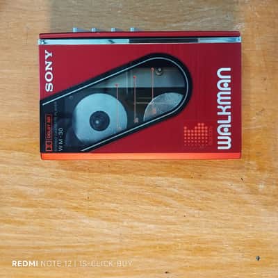 Sony WM 30 1984 - Sony Walkman Cassette player WM 30 red working image 7