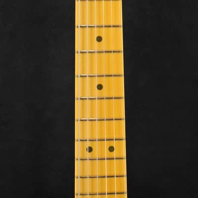 Fender American Vintage II 1972 Telecaster Thinline 3-Color Sunburst Maple Fingerboard image 4