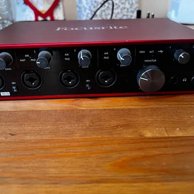 Focusrite Scarlett 18i8 3rd Gen USB Audio Interface 2019 - Present - Red / Black Bild 4