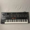 Roland JD-800 61-Key Programmable Synthesizer 1991 - 1995 - Carbon