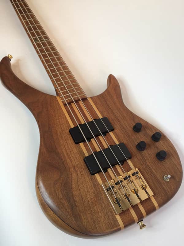 Peavey USA Cirrus 4 Walnut  2005 Natural image 1