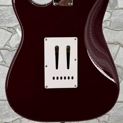 Fender Squier 2004 Standard Stratocaster with Hardshell Case image 4