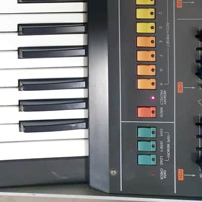Roland Jupiter-8 61-Key Synthesizer 1981 - 1985, 12-bit, Black image 5
