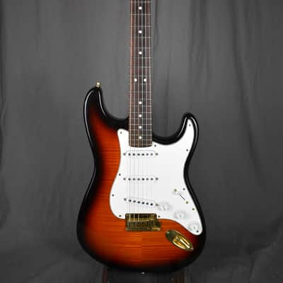 1996 Fender 50th Anniversary American Stratocaster image 23