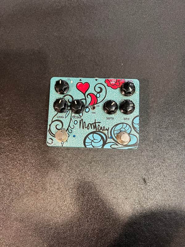 Keeley Monterey Rotary Fuzz Vibe 2016 - Present - Blue / Graphic image 1