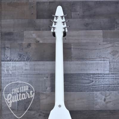 Gibson 70's Flying V - Classic White with Hard Shell Case image 7
